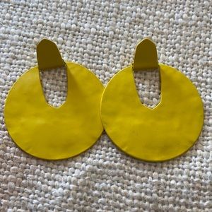 Yellow Kendra Scott earrings